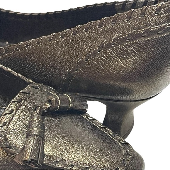 STUART WEITZMAN PEWTER KITTEN HEEL SQUARE TOE LOAFERS SZ 10 M EUC - Picture 2 of 12